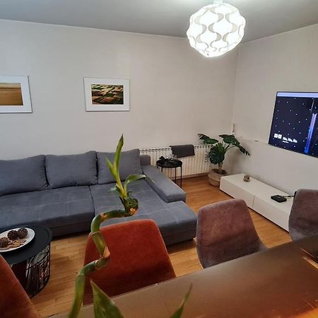 South 2 Osijek Apartment Exterior photo